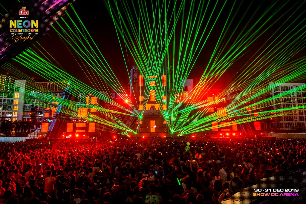 NeonCountdown2019_1230_233716-02924_DIVISUALS